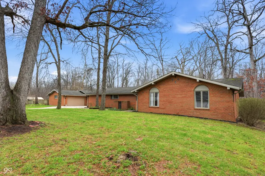 3505 Delaware Trail, Muncie, IN 47302 - #2