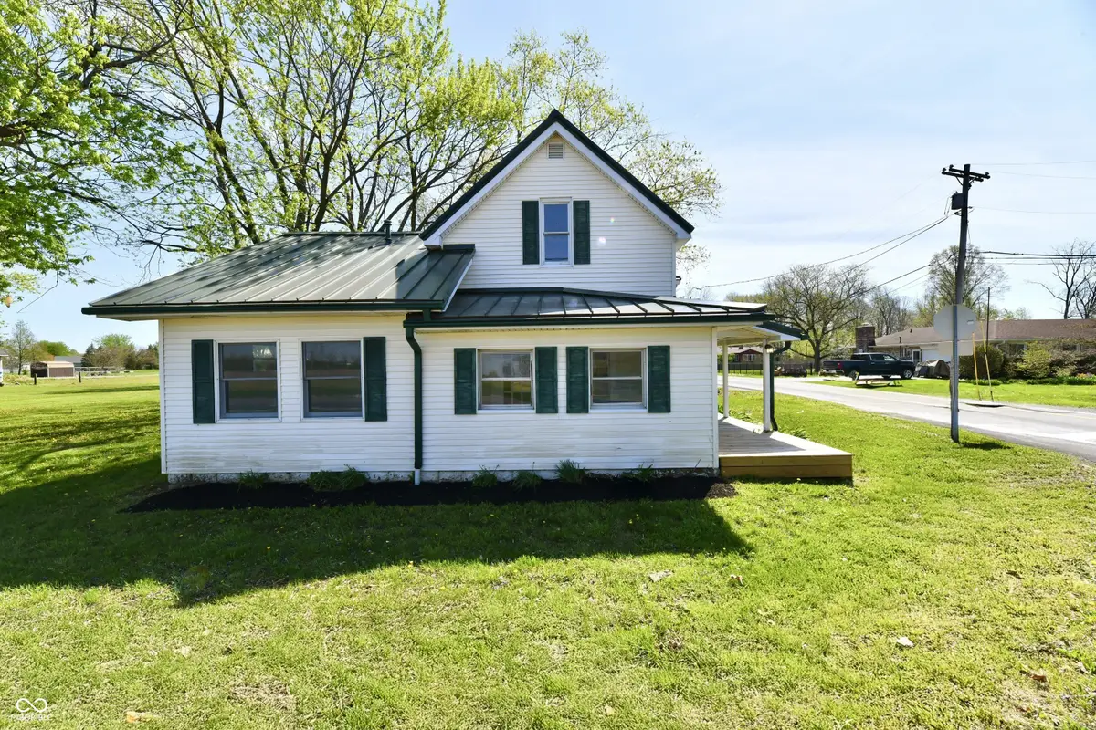 4992 W 100 S, New Palestine, IN 46163 - #1