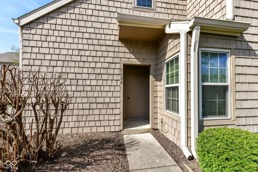 7238 Harbour Isle, Indianapolis, IN 46240 - #3