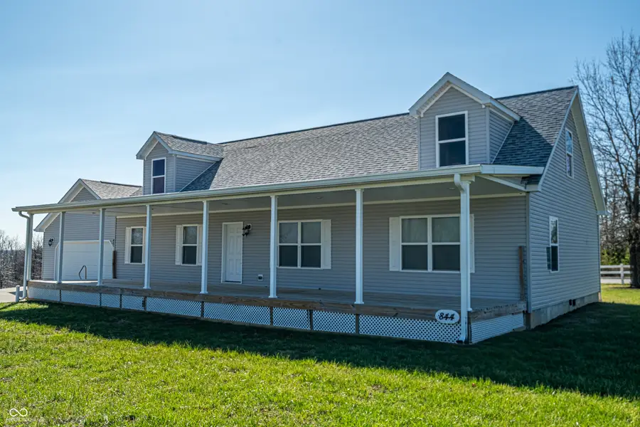 844 Ben Franklin Street, Cloverdale, IN 46120 - #2