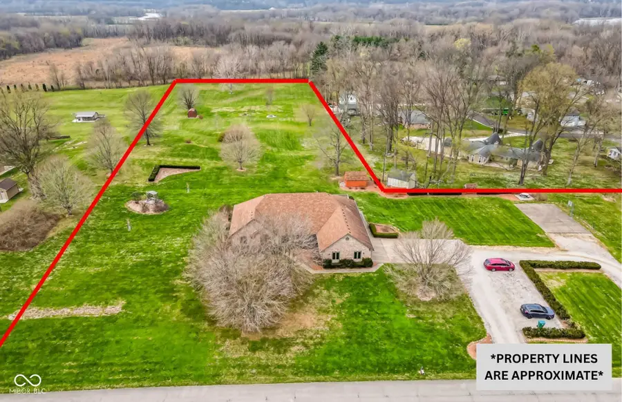 8040 Wetzel Trace, Martinsville, IN 46151 - #3