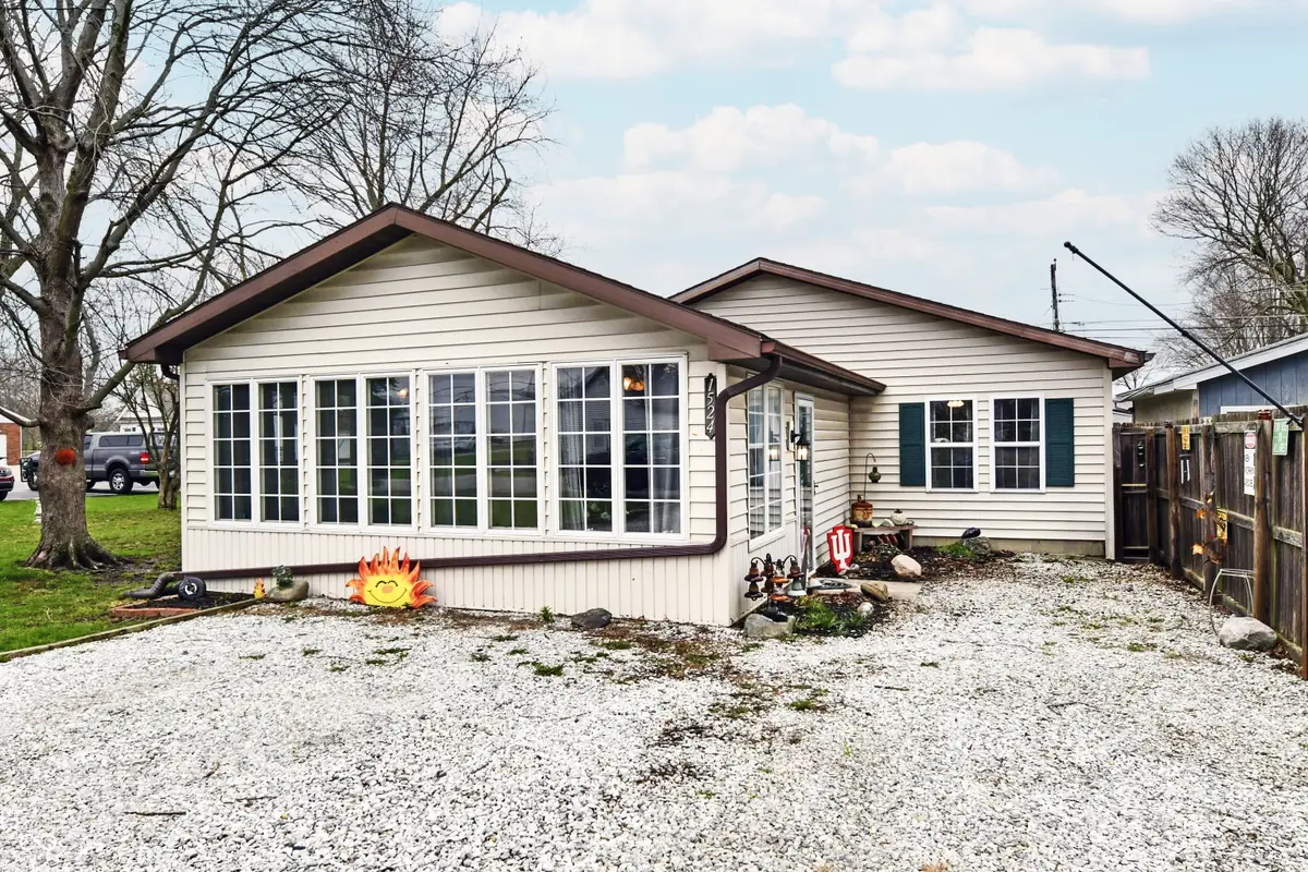 1524 S R Street, Elwood, IN 46036 - #1