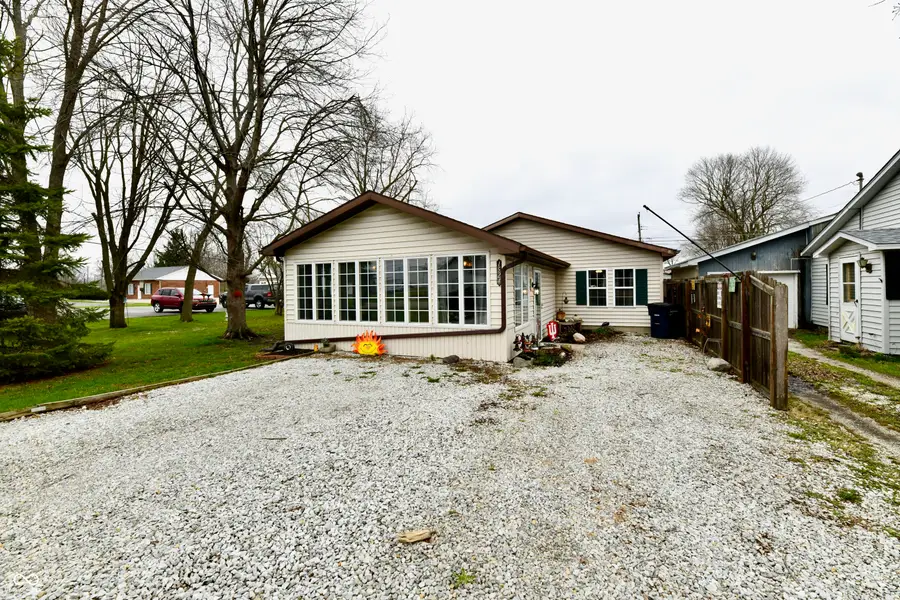 1524 S R Street, Elwood, IN 46036 - #3