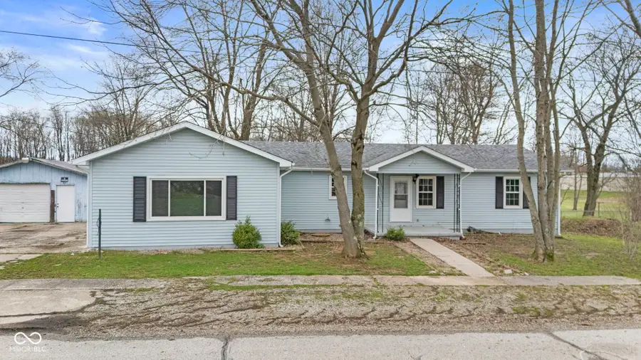 14218 W Mulberry Street, Deputy, IN 47230 - #2