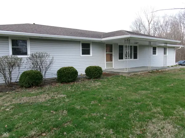 5453 S Holiday Drive, Crawfordsville, IN 47933