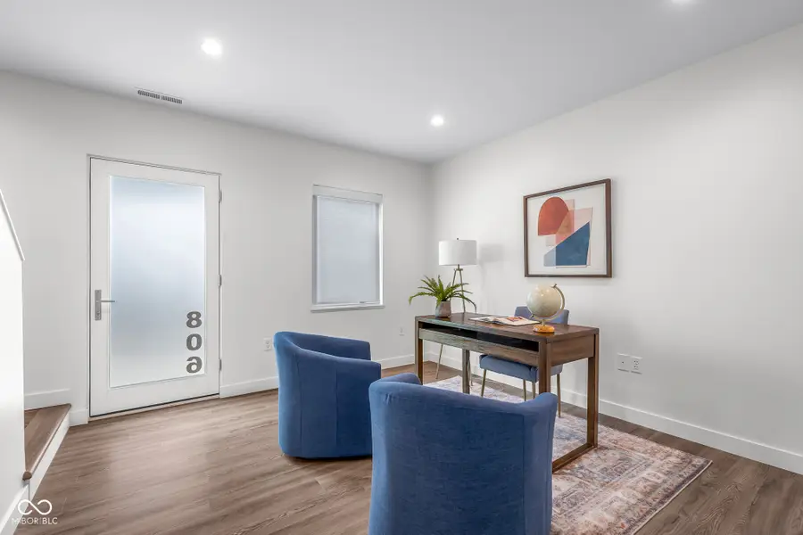 806 7th Street, Columbus, IN 47201 - #3