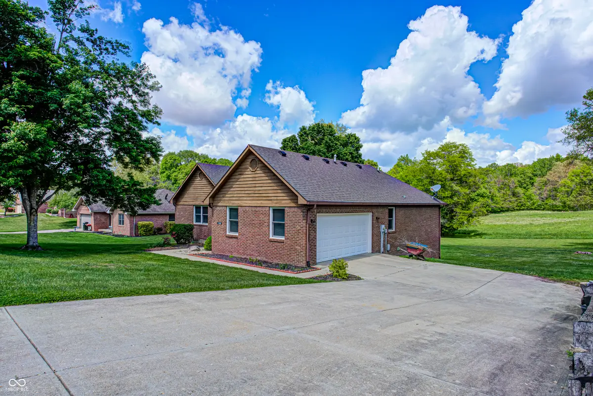 2100 Deer Lake Drive, Martinsville, IN 46151 - #1