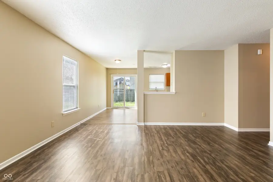 6748 Earlswood Drive, Indianapolis, IN 46217 - #3