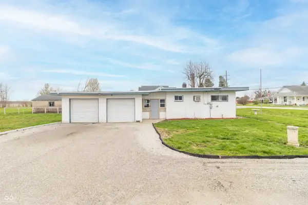 3921 N 200 W, Greenfield, IN 46140