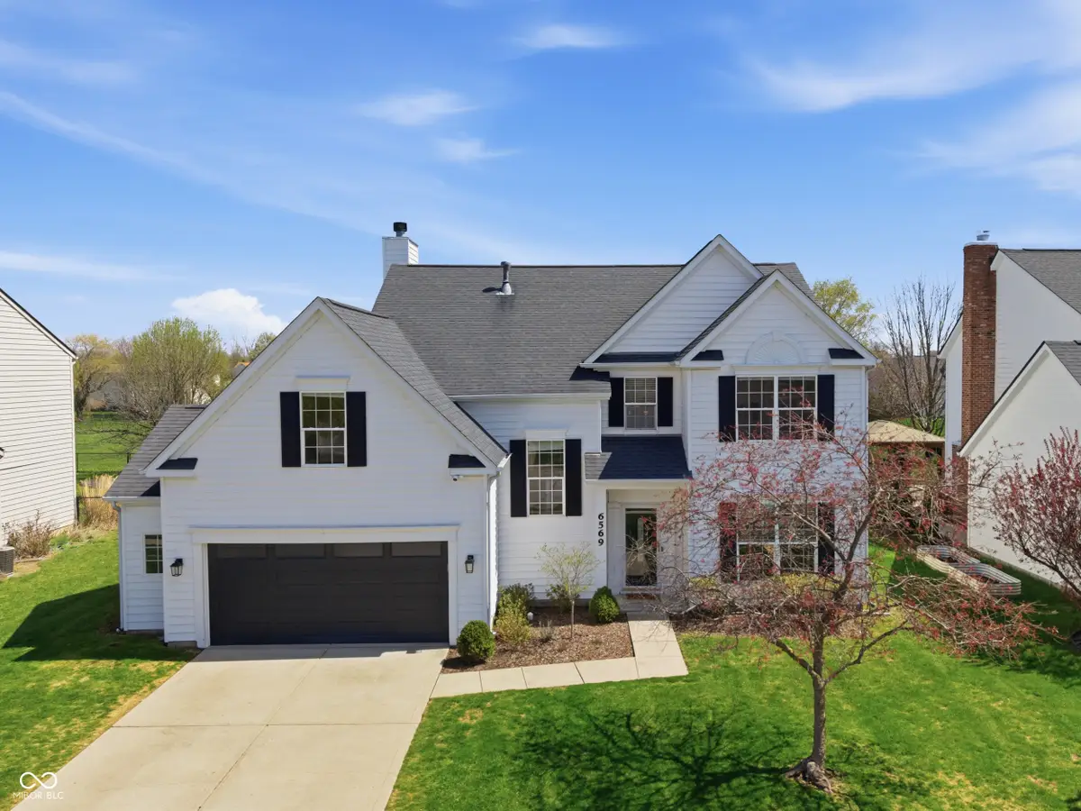 6569 Hunters Ridge S, Zionsville, IN 46077 - #1