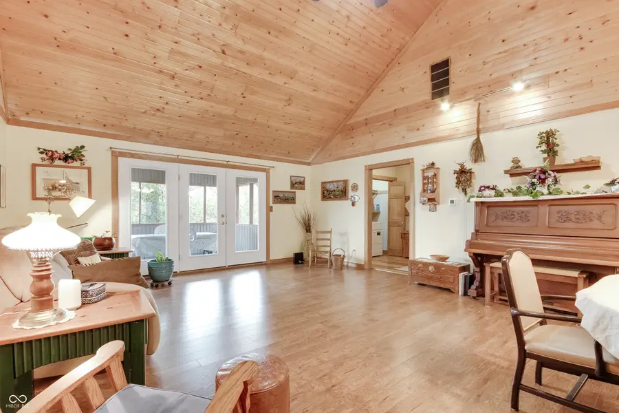 655 Mallards Crossing, Martinsville, IN 46151 - #2