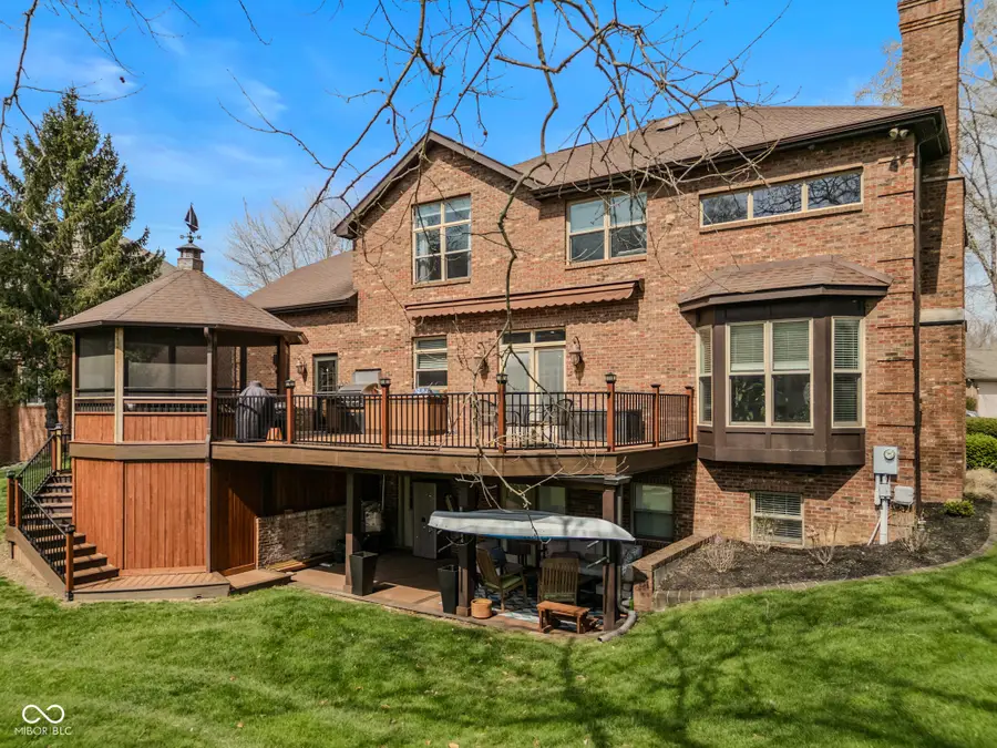 4695 Stonebridge Court, Columbus, IN 47201 - #3