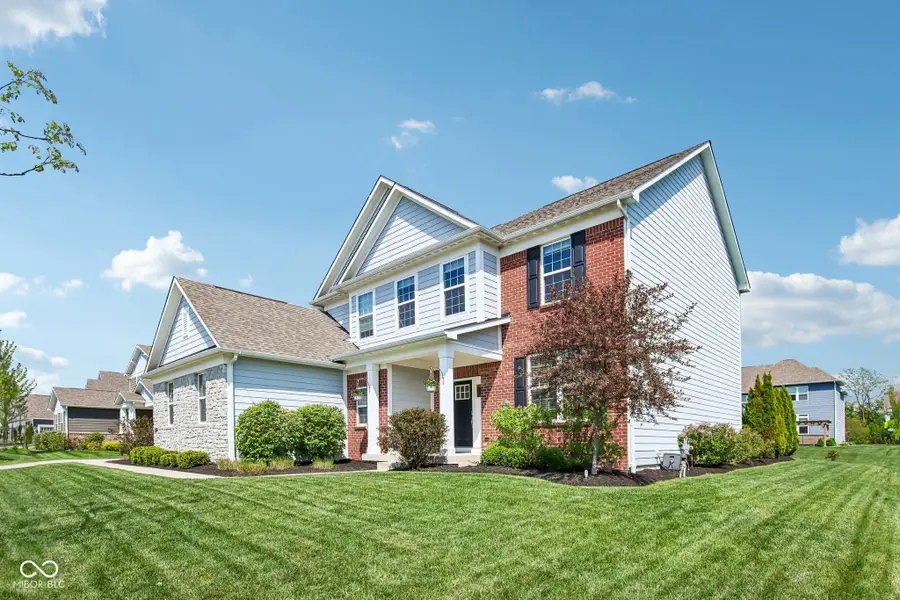 3769 Conifer Drive, Zionsville, IN 46077 - #3