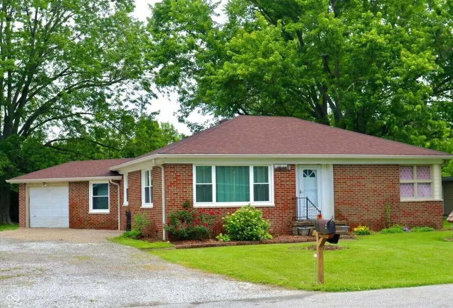 52 W.mill Street, New Palestine, IN 46163 - #2