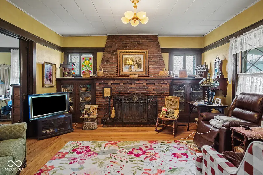 611 E 3rd Street, Brookston, IN 47923 - #2