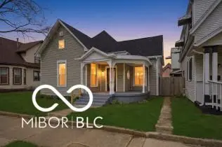 154 W Hendricks Street, Shelbyville, IN 46176 - #1