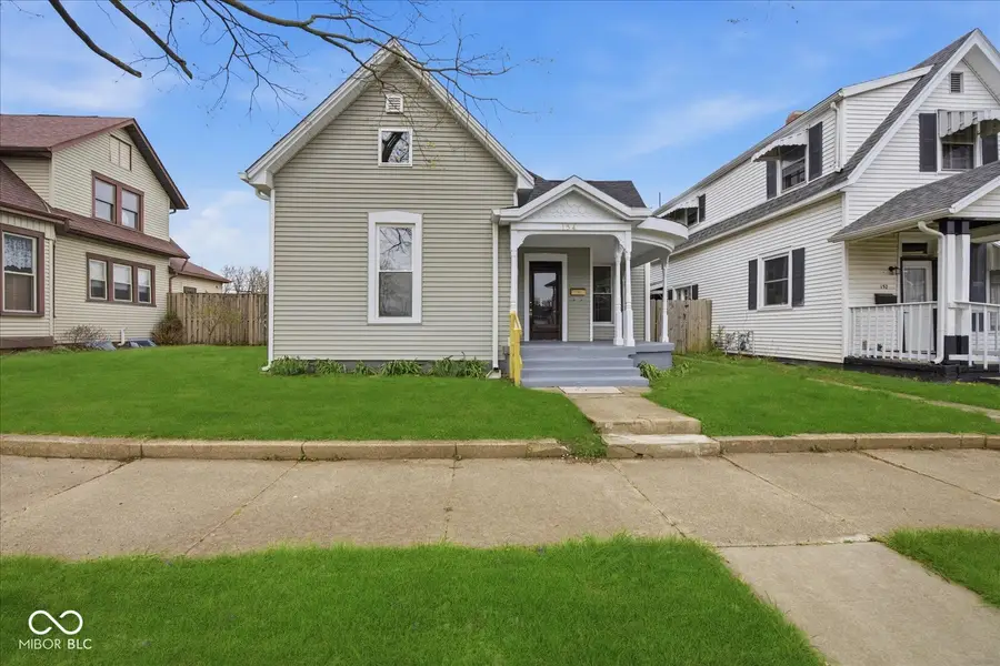 154 W Hendricks Street, Shelbyville, IN 46176 - #3