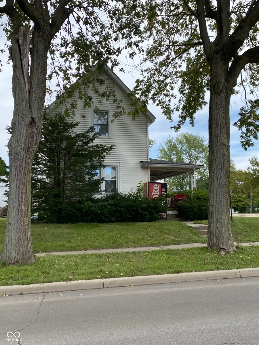 711 S Harrison Street, Alexandria, IN 46001 - #2