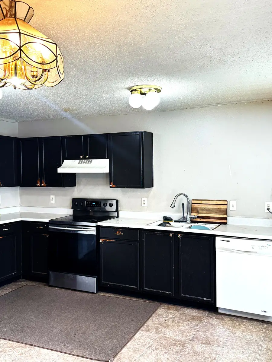 2302 Summerwood Lane, Greenwood, IN 46143 - #2