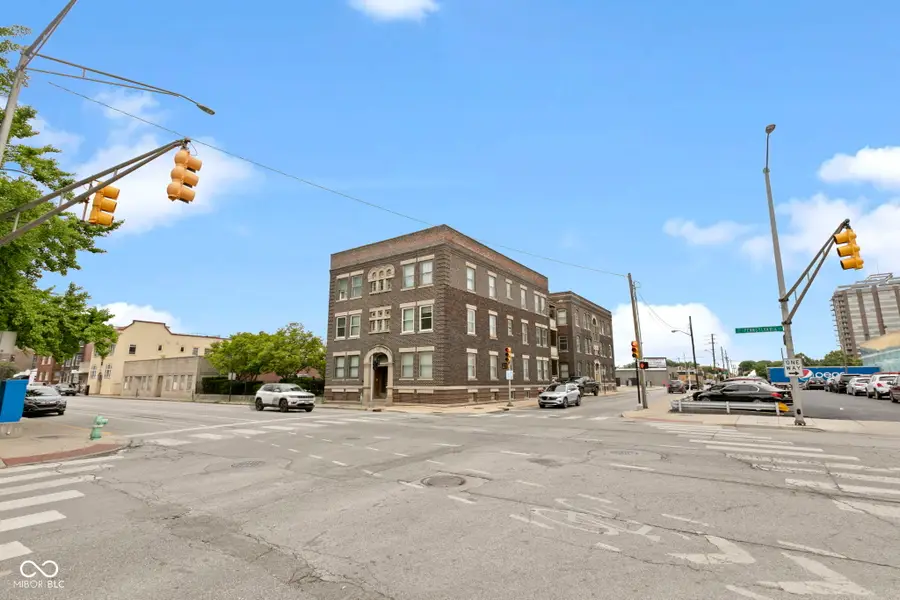 108 E Saint Clair Street #E, Indianapolis, IN 46204 - #3