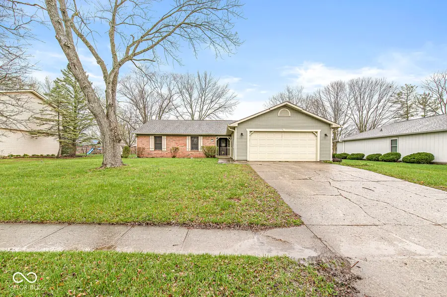 537 Nelson Drive, Brownsburg, IN 46112 - #2