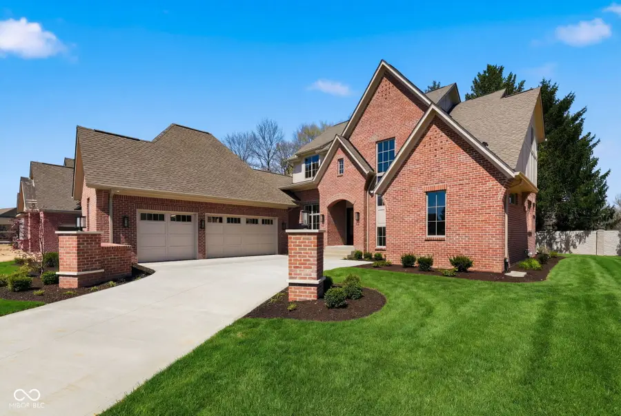 330 Sanner Court, Carmel, IN 46290 - #2