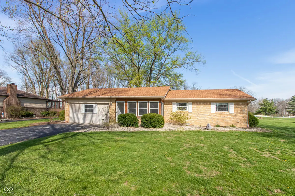 3605 N County Road 950 E, Brownsburg, IN 46112 - #1