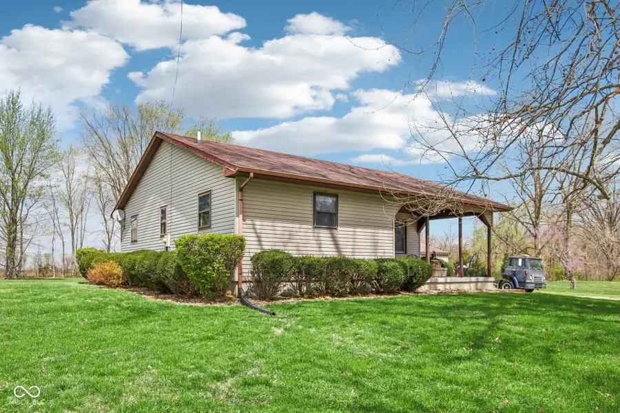 1466 E Vandalia Road, Flat Rock, IN 47234 - #2