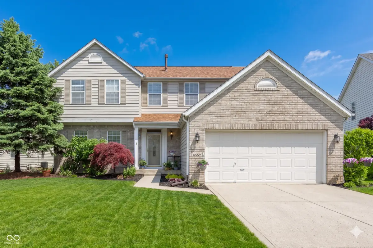 6557 Yorkshire Circle, Zionsville, IN 46077 - #1