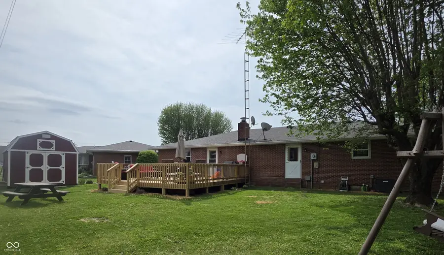 912 E Hendricks Street, Greensburg, IN 47240 - #3