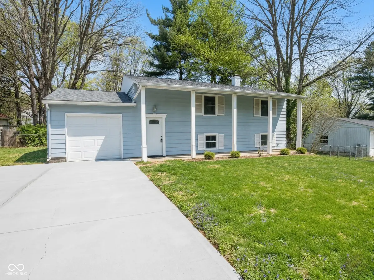 306 S Cedar Drive, Ellettsville, IN 47429 - #1