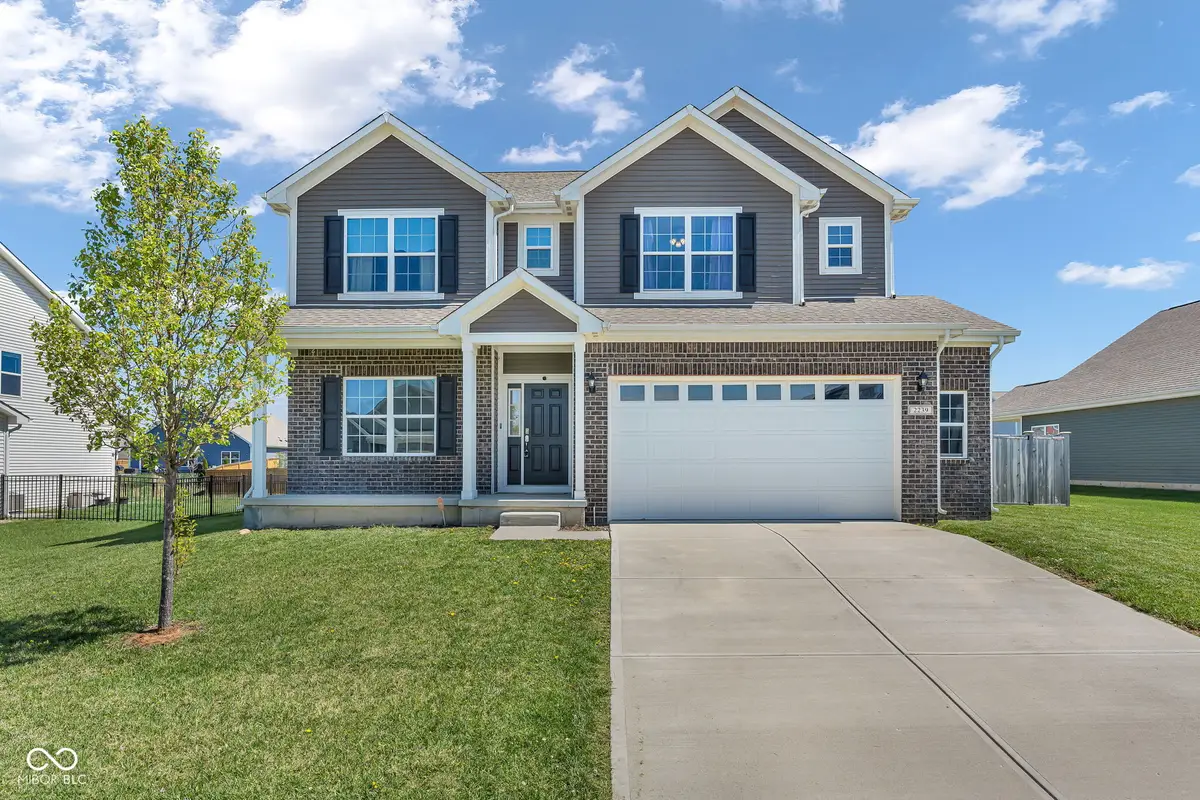 2239 Summer Shore Drive, Greenwood, IN 46143 - #1