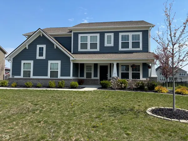 4365 Forres Avenue, Zionsville, IN 46077