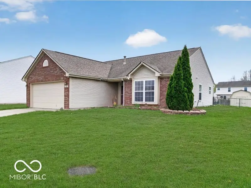 8625 Baypointe Drive, Avon, IN 46123 - #2