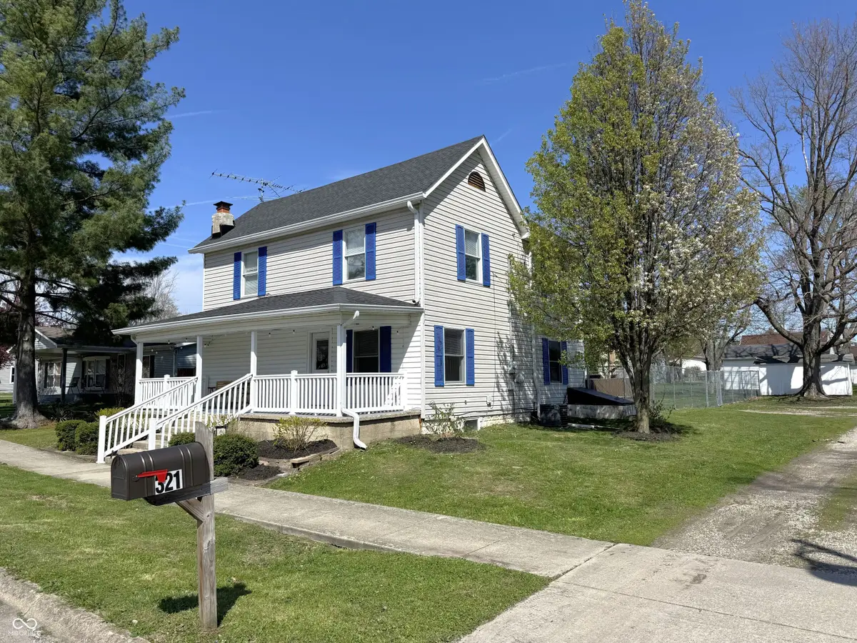 321 N Washington Street, Ladoga, IN 47954 - #1