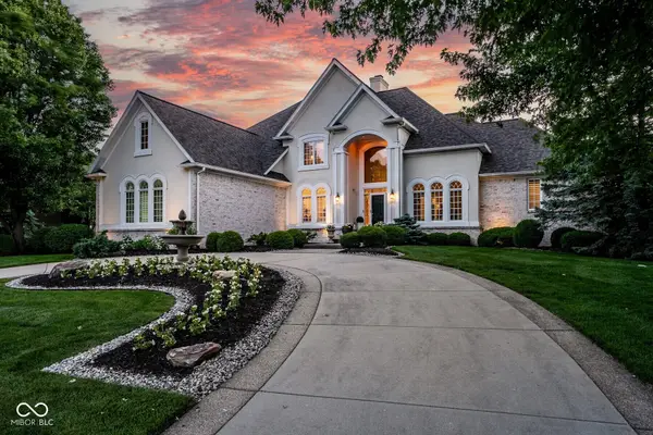 14586 Stonegate Court, Carmel, IN 46032
