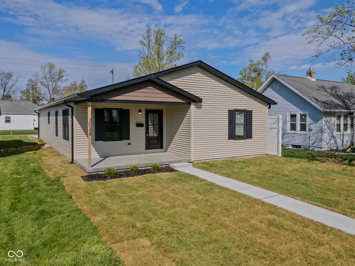 2028 Newton Street, Columbus, IN 47201 - #1