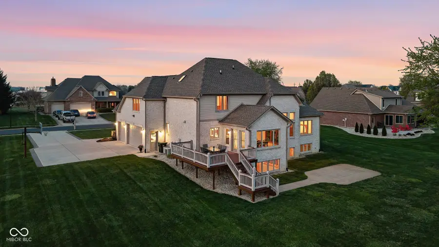 7111 W Cub Boulevard, New Palestine, IN 46163 - #3