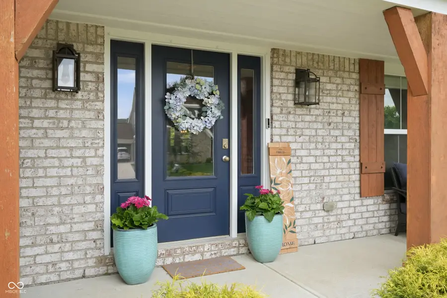 692 Ridge Gate Drive, Brownsburg, IN 46112 - #2