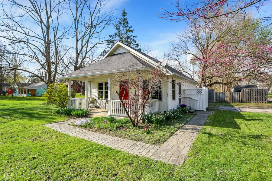 702 W Pierce Street, Whitestown, IN 46075 - #2