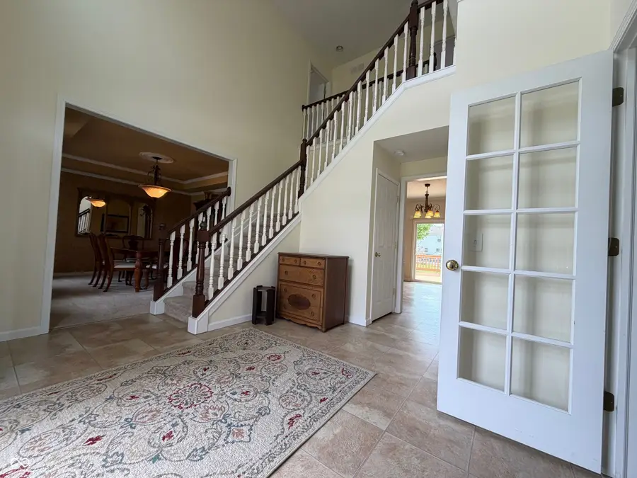 246 Wakefield Drive E, Greenwood, IN 46142 - #3