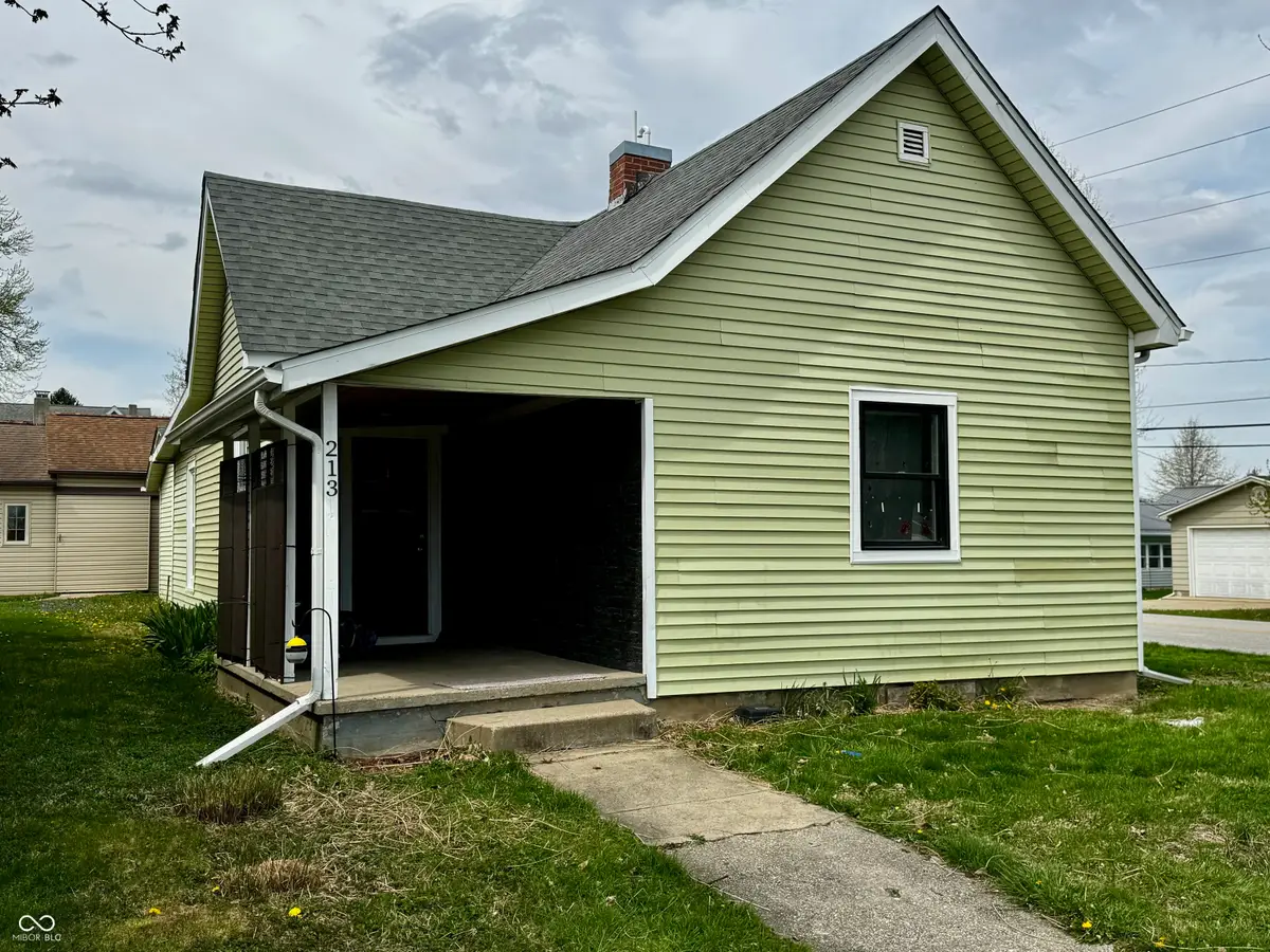 213 Maple Street, Crawfordsville, IN 47933 - #1