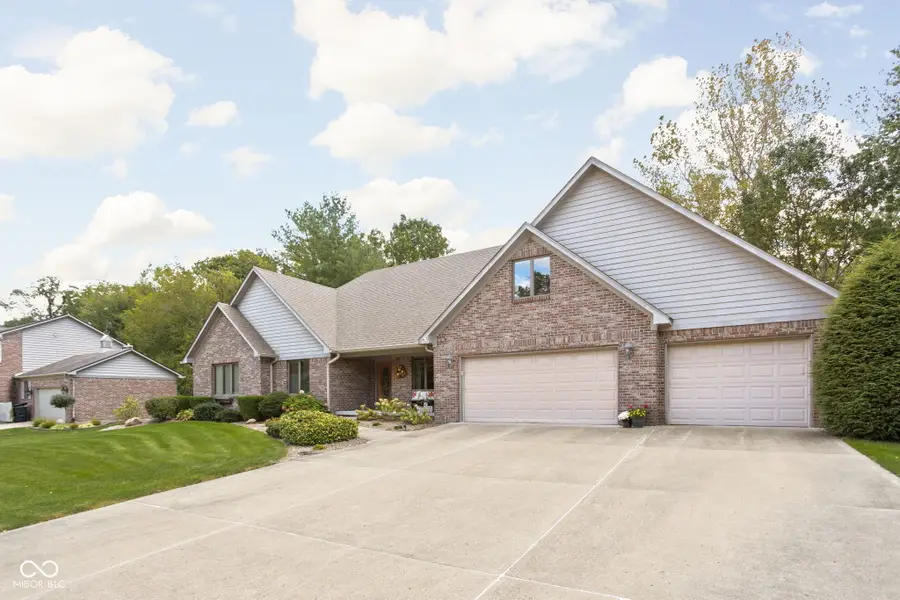 647 Peach Tree Lane, Danville, IN 46122 - #2