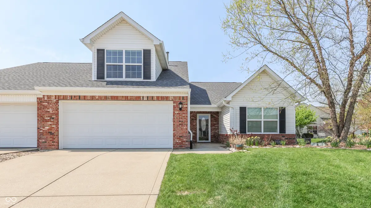 1304 Flintlock Drive, Greenwood, IN 46143 - #1