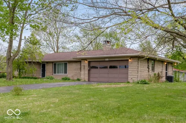 5565 Varna Drive, Indianapolis, IN 46221