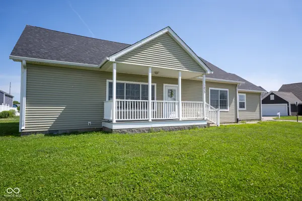 2023 Red Oak Court, Shelbyville, IN 46176