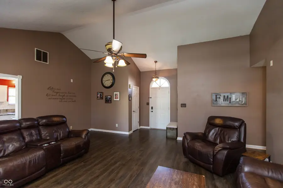 367 Primrose Lane, Avon, IN 46123 - #3