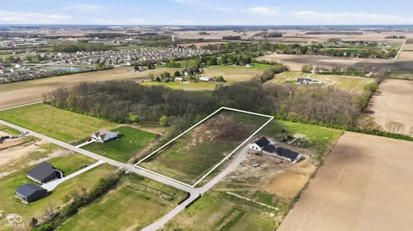 9184 Manship Lane, Fortville, IN 46040