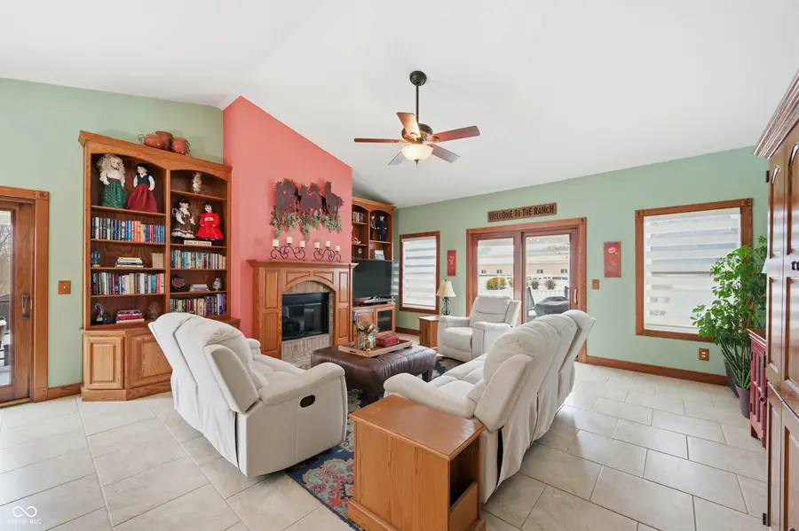 121000 Native Trail, Yorktown, IN 47396 - #3