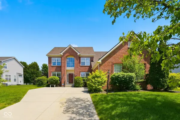 13525 Lablanca Bend, Carmel, IN 46074